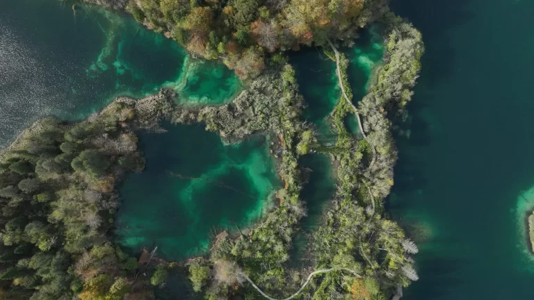 Nacionalni park Plitvička jezera u novoj sezoni Europa iz zraka koja se prikazuje na National Geographicu