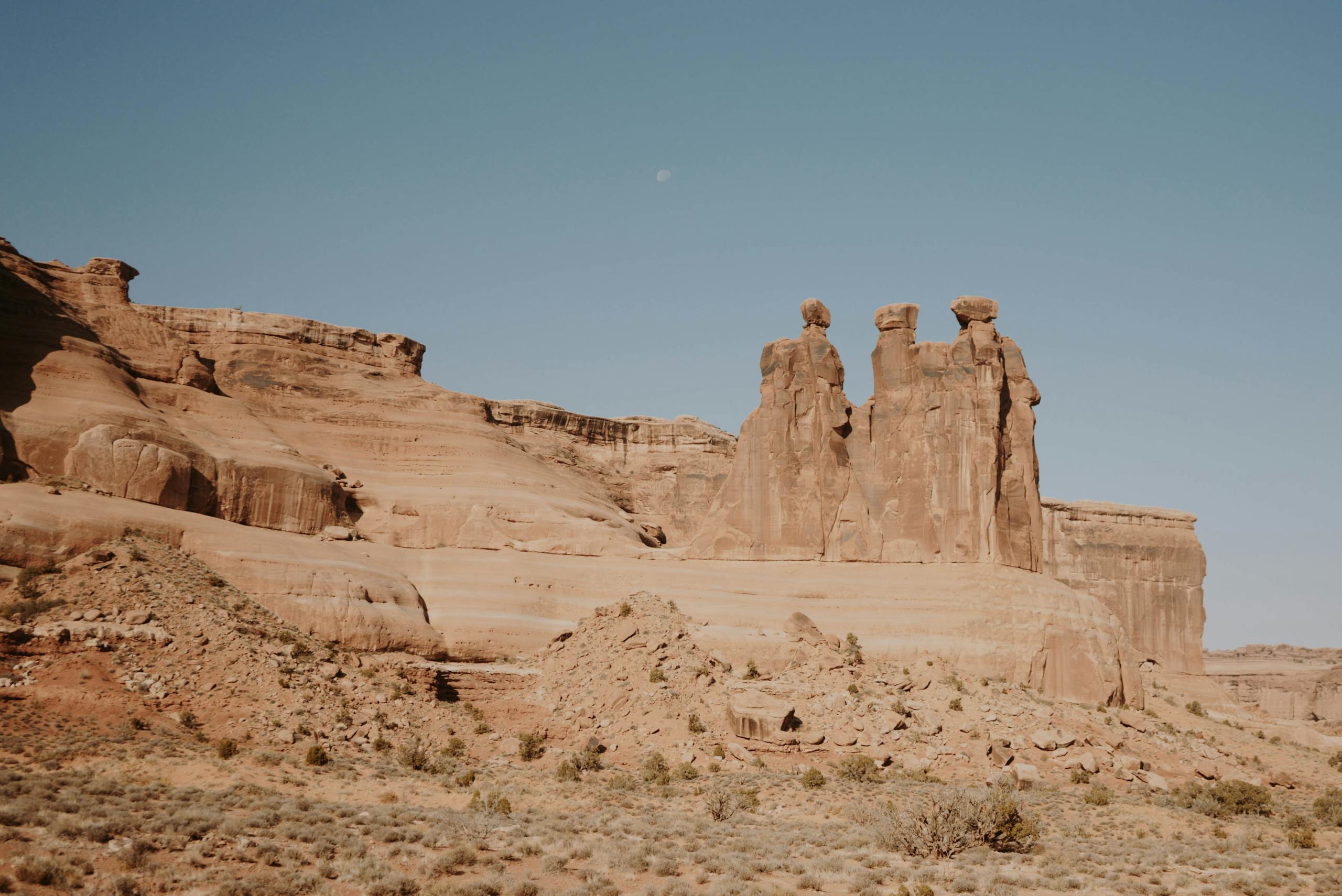 Sandy sculptures in dry sandstone desert