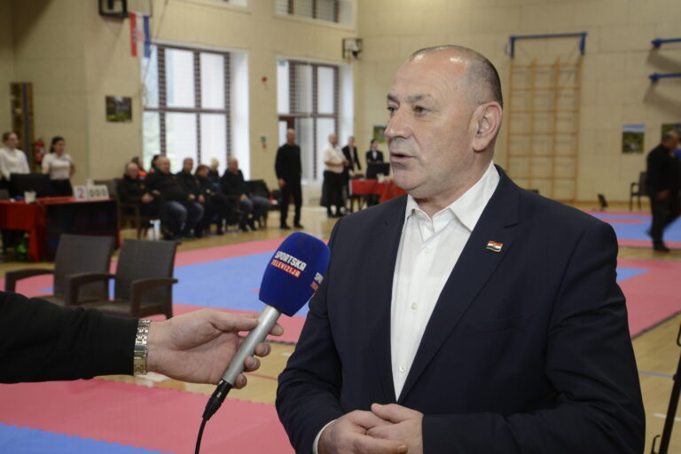Ministar Tomo Medved svečano otvorio 15. Memorijalni kickboxing kup “Josip Jović”